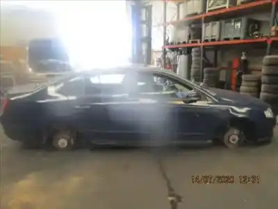 Veículo de Sucata volkswagen passat berlina (3c2) 2.0 tdi do ano 2005 alimentado bkp