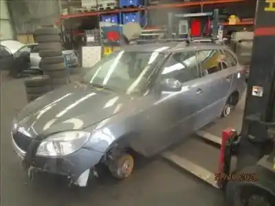 Veicolo di demolizione skoda fabia (5j2 ) 1.4 tdi dell'anno 2010 alimentato bnv