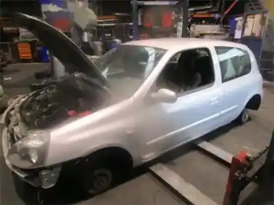 Утилизация автомобиля renault clio ii fase ii (b/cb0) 1.5 dci diesel года 2006 питание k9k 714