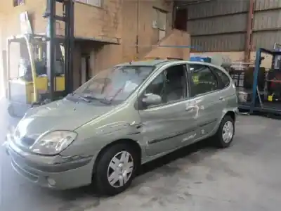 Vehicul casat renault megane scenic (ja0/1_) 1.6 16v (ja0b ja04 ja11 ja00) al anului 2002 alimentat k4m 700