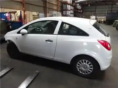 Veículo de Sucata opel corsa d 1.3 cdti do ano 2011 alimentado a 13 dtc