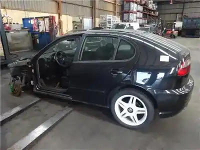 Hurda Aracı seat                                               leon (1m1)                                                                                                                                                                                                                                                 1.9 tdi                                                                                                                                                                                                                                                    yılın 2003 güçlü arl