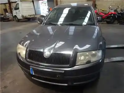 Veículo de Sucata SKODA SUPERB (3U4) 2.0 TDI do ano 2006 alimentado BSS