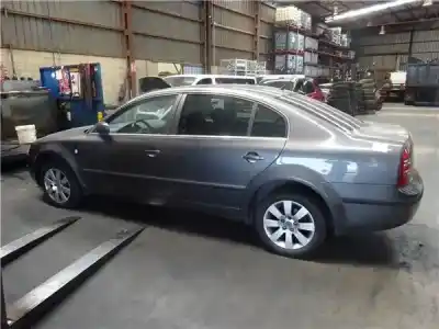 Veículo de Sucata skoda superb (3u4) 2.0 tdi do ano 2006 alimentado bss