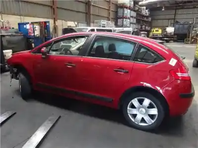 Veículo de Sucata citroen c4 berlina 1.4 16v do ano 2006 alimentado kfu (et3j4)