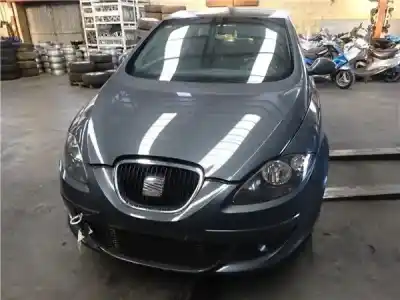 Vehicul casat SEAT ALTEA (5P1) 2.0 TDI 16V al anului 2007 alimentat BKD