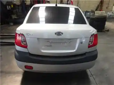 Veículo de Sucata kia rio (jb) 1.4 16v do ano 2006 alimentado g4ee