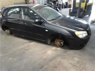 Scrapping Vehicle kia cerato (ld) 1.5 crdi of the year 2005 powered d4fa
