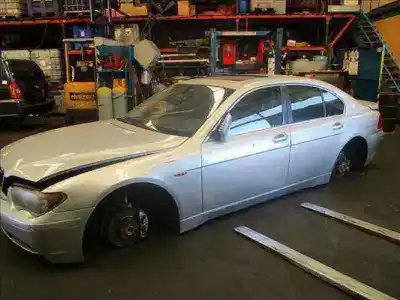 Veículo de Sucata bmw serie 7 (e65/e66) 3.6 v8 32v cat do ano 2001 alimentado n62 b36