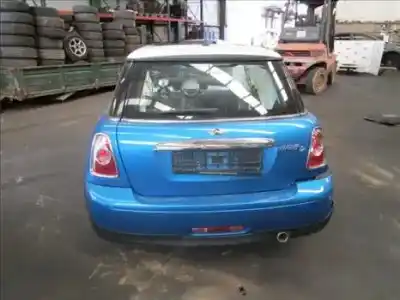 Veicolo di demolizione MINI MINI (R56) 1.6 Cooper D [1.6 Ltr. - 82 kW Diesel CAT] dell'anno 2011 alimentato N47 C16 A