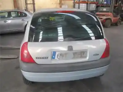 Veicolo di demolizione renault clio ii fase i (b/cb0) 1.2 (b/cb0f b/cb0a b/cb10 b/cb1k b/cb2d b/cb2h) dell'anno 2001 alimentato d7f 726
