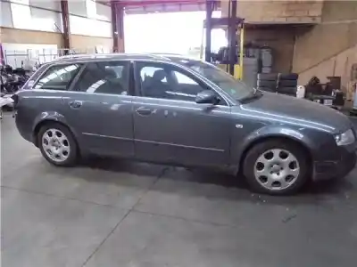 Veículo de Sucata audi a4 avant (8e) 2.5 tdi quattro (132kw) do ano 2002 alimentado ake