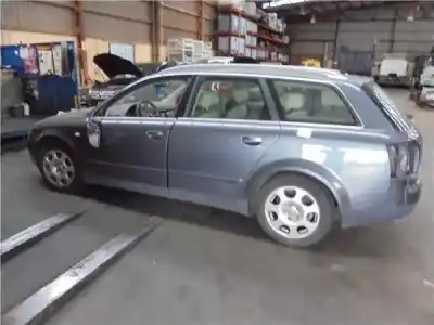 Veículo de Sucata audi a4 avant (8e) 2.5 tdi quattro (132kw) do ano 2002 alimentado ake