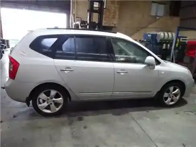 Veicolo di demolizione kia carens (rs) 2.0 crdi dell'anno 2007 alimentato d4ea
