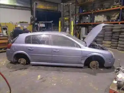 Scrapping Vehicle opel signum 3.0 básico of the year 2004 powered y 30 dt