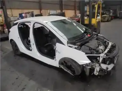 Veículo de Sucata opel astra k berlina 5p 1.6 dynamic start/stop do ano 2017 alimentado b16dte opt. lwq