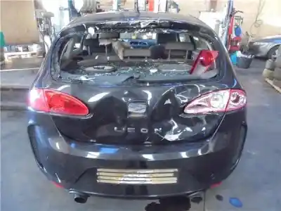 Veicolo di demolizione seat leon (1p1) 1.9 tdi dell'anno 2006 alimentato bkc