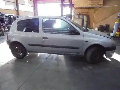 Здавання транспортного засобу renault clio ii fase i (b/cb0) 1.9 d (b/cb0e) року 2000 потужний f8q 630