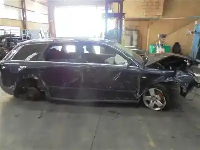 Veicolo di demolizione audi a4 avant (8e) 1.9 tdi (96kw) dell'anno 2002 alimentato awx
