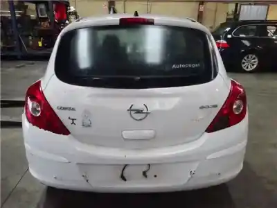 Veicolo di demolizione opel corsa d 1.3 cdti dell'anno 2008 alimentato z 13 dtj
