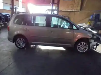 Veículo de Sucata volkswagen touran (1t3) 1.6 tdi do ano 2011 alimentado cayc