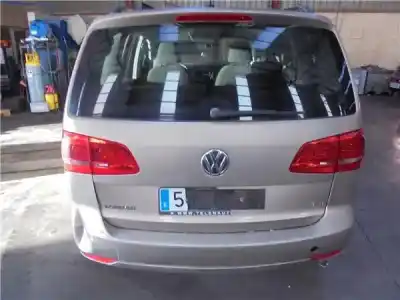 Veículo de Sucata volkswagen touran (1t3) 1.6 tdi do ano 2011 alimentado cayc