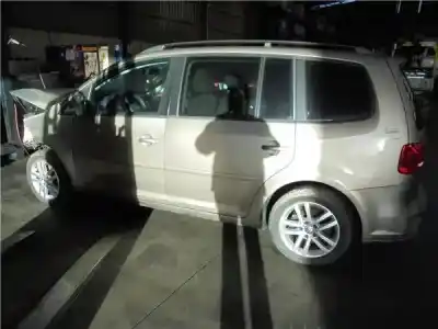 Veículo de Sucata volkswagen touran (1t3) 1.6 tdi do ano 2011 alimentado cayc