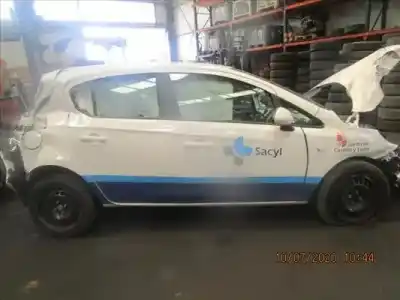 Veículo de Sucata opel corsa e (x15) 1.4 (08 68) do ano 2019 alimentado b 14 xel