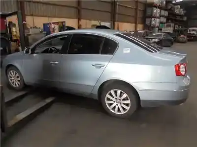 Veicolo di demolizione volkswagen passat berlina (3c2) 2.0 16v fsi dell'anno 2005 alimentato blr