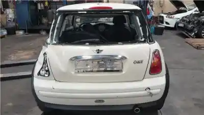 Scrapping Vehicle mini mini (r50,r53) 1.6 16v cat of the year 2002 powered w10b16a