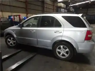 Scrapping Vehicle kia sorento (bl) 2.5 crdi of the year 2006 powered d4cb