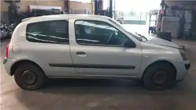 Здавання транспортного засобу renault clio ii fase ii (b/cb0) 1.5 dci diesel 65 cv / 48 kw року 2003 потужний k9k 704