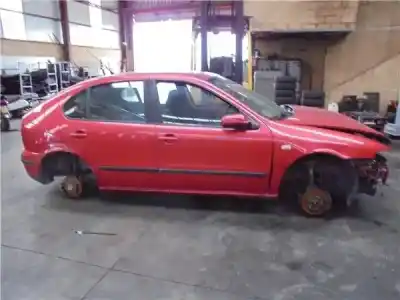 Здавання транспортного засобу seat                                               leon (1m1)                                                                                                                                                                                                                                                 1.6 16 v року 2002 потужний azd