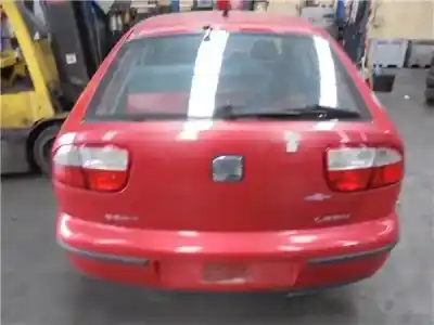 Здавання транспортного засобу seat                                               leon (1m1)                                                                                                                                                                                                                                                 1.6 16 v року 2002 потужний azd