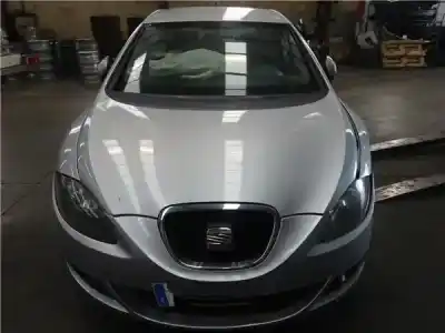 Verschrottungsfahrzeug SEAT LEON (1P1)  des Jahres 2006 angetrieben BKC