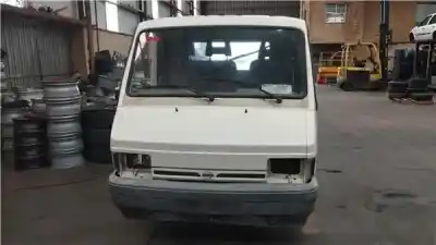 Vehicul casat NISSAN TRADE 100  al anului 1998 alimentat - Prov