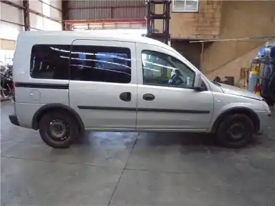 Veicolo di demolizione opel combo tour 1.4 dell'anno 2010 alimentato z 14 xep