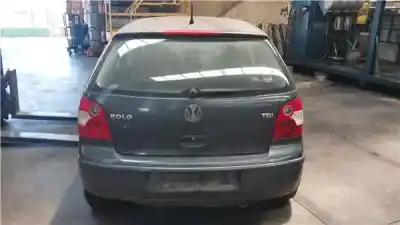 Veículo de Sucata volkswagen polo (9n1) 1.9 tdi do ano 2003 alimentado atd