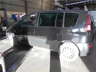 Veicolo di demolizione renault espace iv (jk0/1_) 2.0 (jk0a jk1d jk0n) dell'anno 2006 alimentato f4r 797