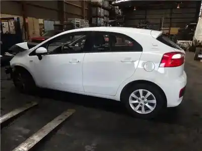 Veicolo di demolizione kia rio (ub) 1.2 basic dell'anno 2015 alimentato g4la