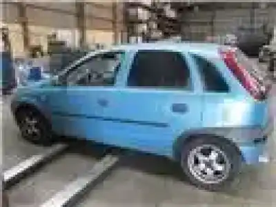 Vehicul casat opel corsa c (x01) 1.2 (f08, f68) al anului 2004 alimentat z 12 xe