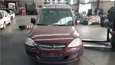 Sloopvoertuig OPEL COMBO TOUR  van het jaar 2004 aangedreven Y 17 DTL