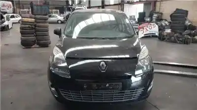 Sloopvoertuig RENAULT GRAND SCÉNIC III (JZ0/1_)  van het jaar 2010 aangedreven F9Q 870