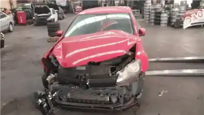Sloopvoertuig VOLKSWAGEN GOLF VI (5K1)  van het jaar 2010 aangedreven CAYC
