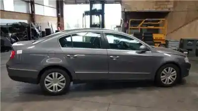 Veículo de Sucata volkswagen passat berlina (3c2) 2.0 tdi 16v do ano 2007 alimentado bkp