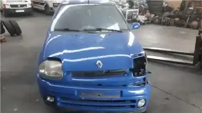 Здавання транспортного засобу RENAULT CLIO II FASE I (B/CB0)  року 2000 потужний D7F 720