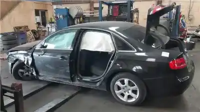 Veículo de Sucata audi a4 berlina (8k2) 2.0 basis do ano 2009 alimentado caga