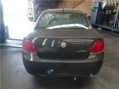 Veículo de Sucata fiat linea (110) 1.3 d multijet do ano 2009 alimentado 199 a3.000