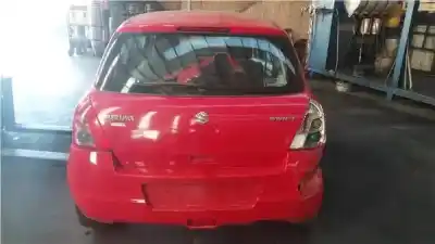 Veicolo di demolizione suzuki swift iii (sg) 1.3 dell'anno 2009 alimentato m13a