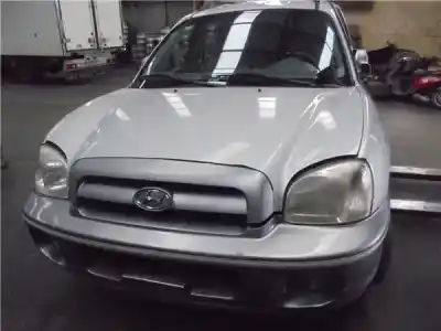 Vehicul casat HYUNDAI SANTA FE (SM) 2.0 CRDi 4x4 al anului 2005 alimentat D 4EA-V